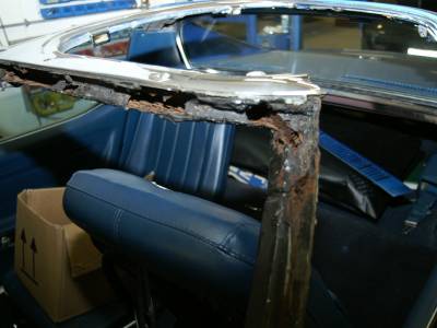 1970 Windshield frame rust