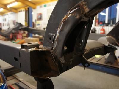 1978 Trailing arm pocket repair